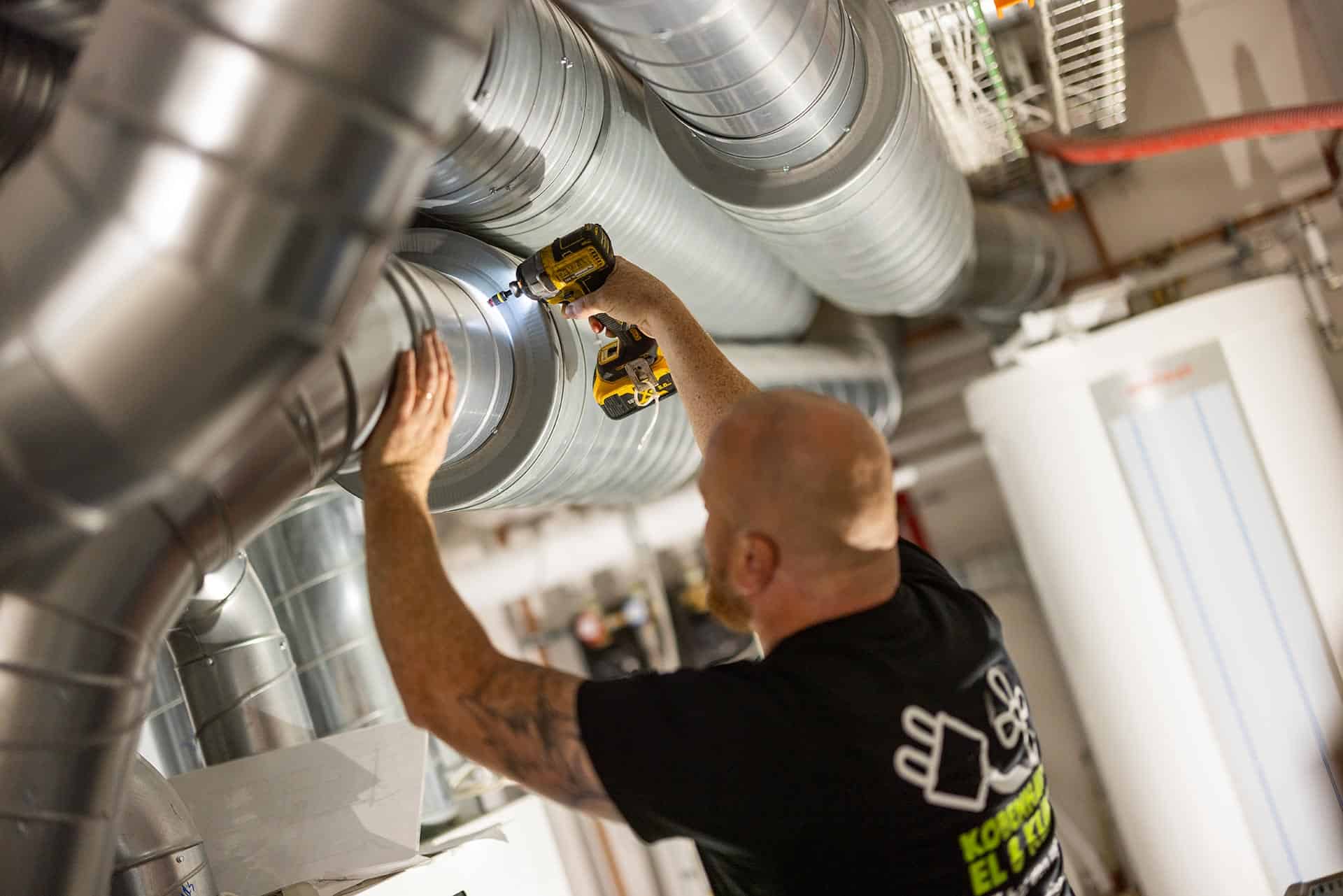 Den usynlige beskytter: Industriventilationens rolle i moderne produktion post thumbnail image